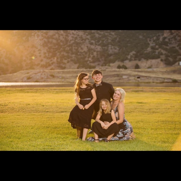 Meet your Posher, Charlene - Picture 1 of 1